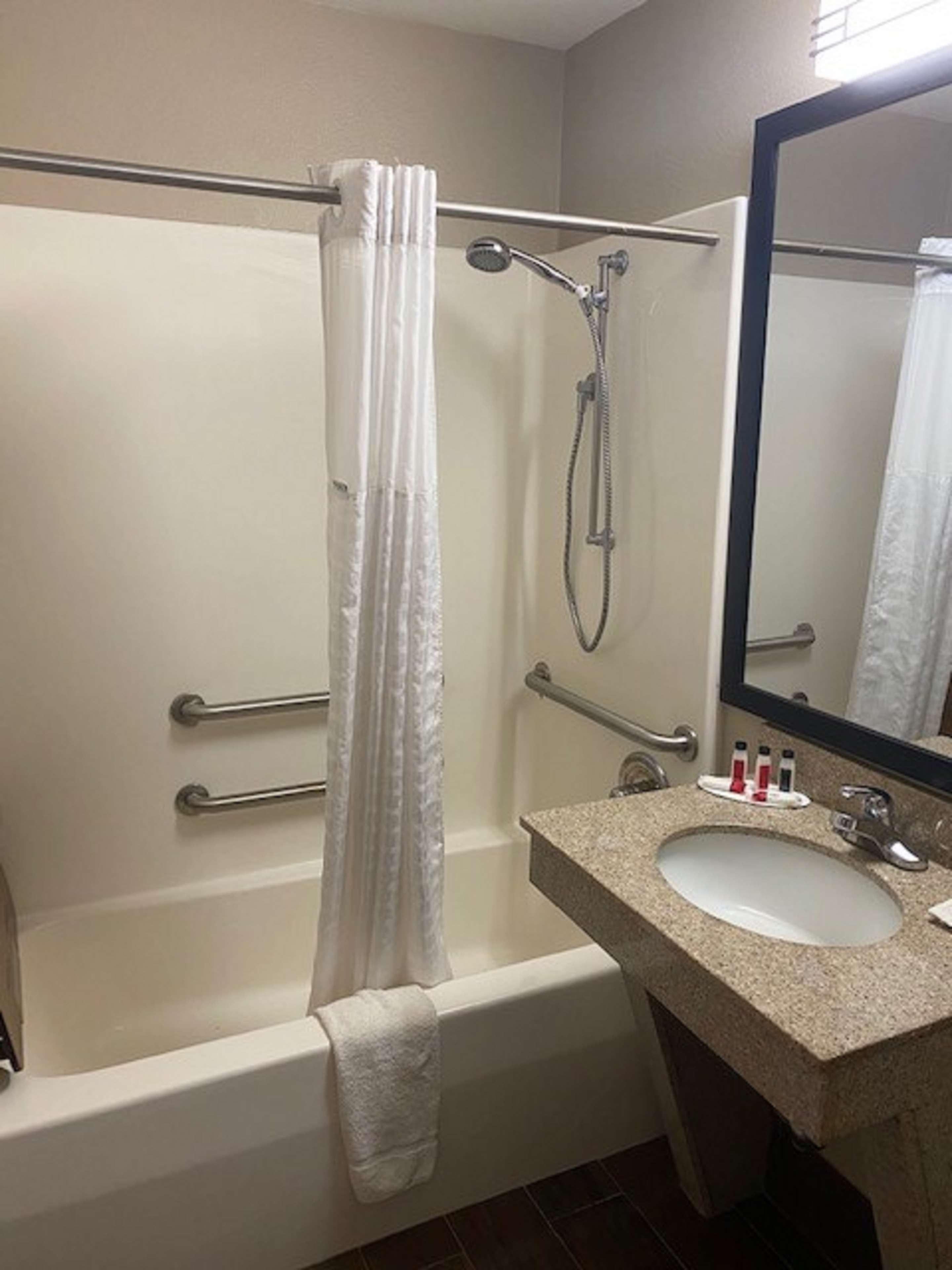Surestay Hotel By Best Western Alexandria Airport Eksteriør billede
