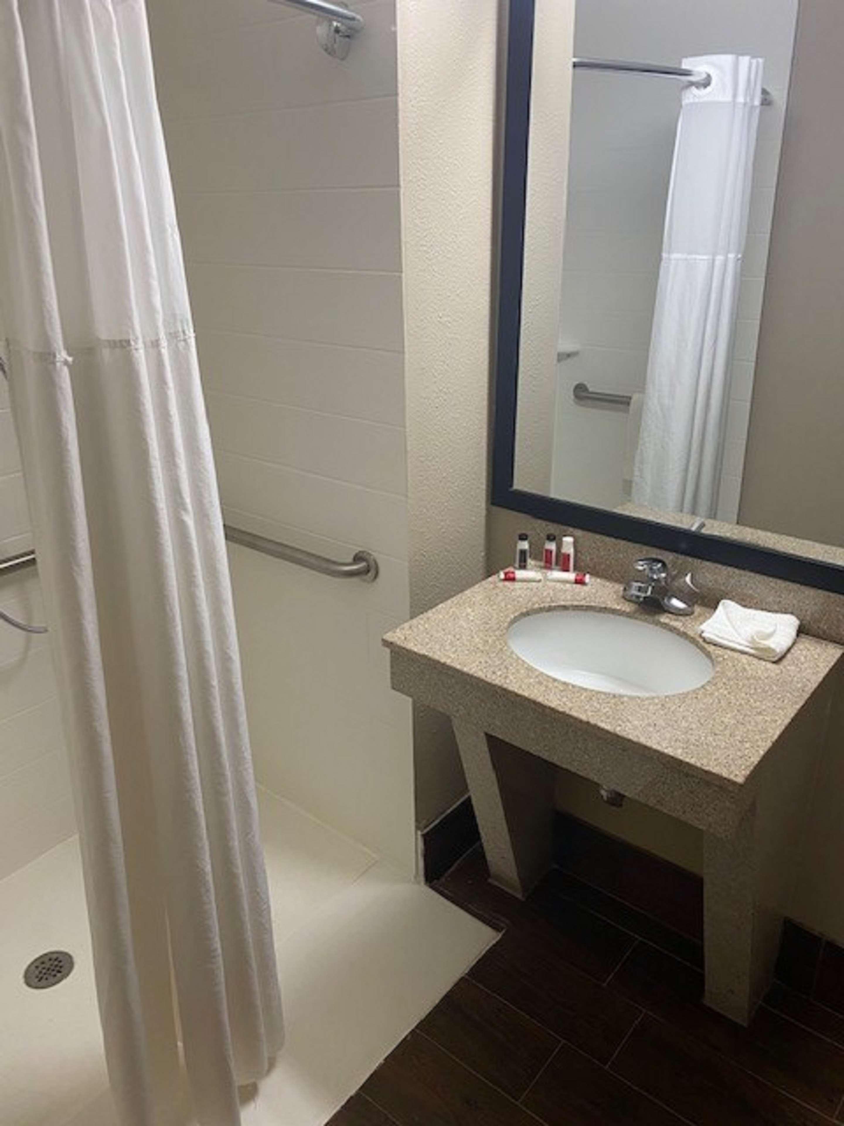 Surestay Hotel By Best Western Alexandria Airport Eksteriør billede
